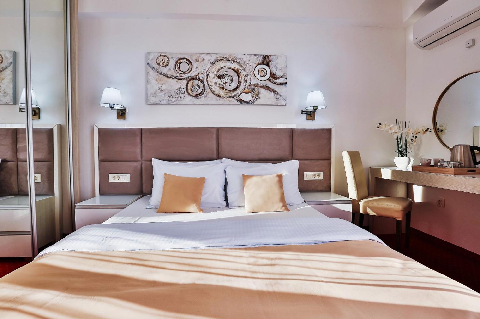 Hotel La mer Budva Buitenkant foto