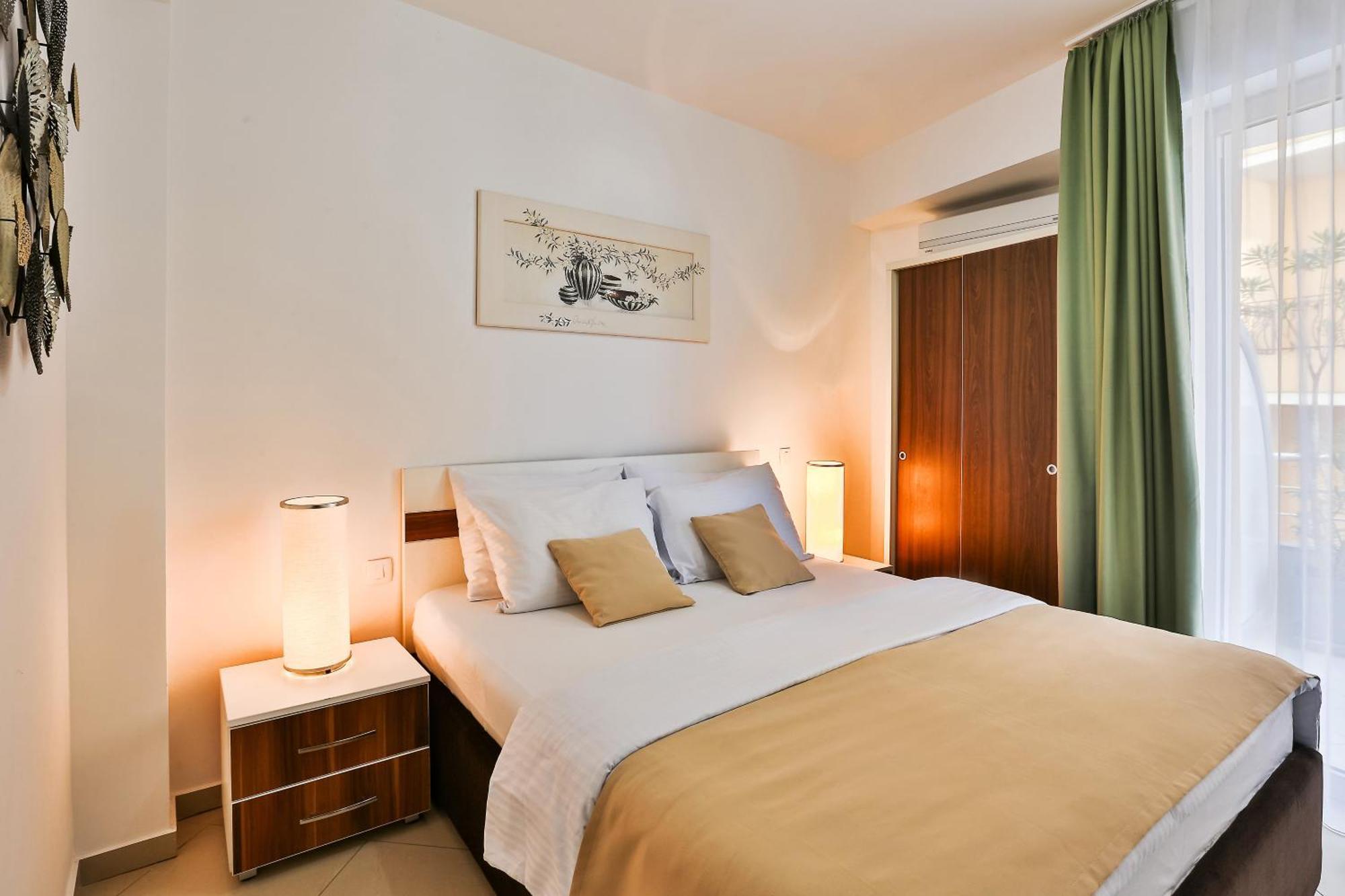 Hotel La mer Budva Buitenkant foto